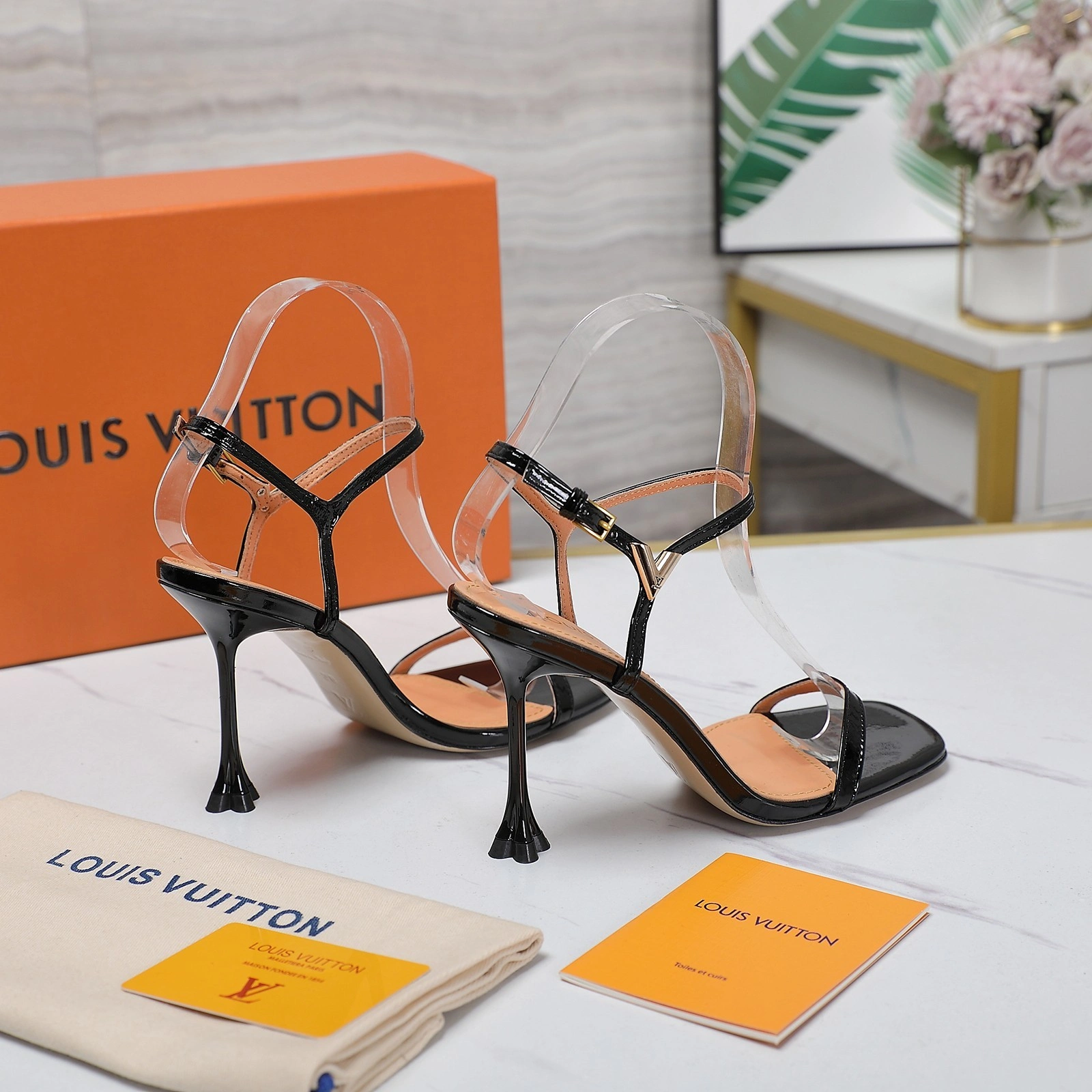 COCO-- 8V 1AC8BS Heel height：9.5CM sheepskin item:D-X158L1917